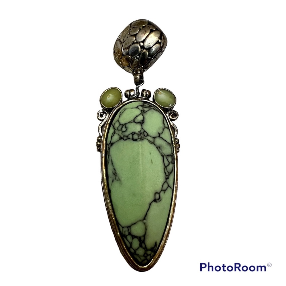 5/$20 Large Turquoise Replica Pendant